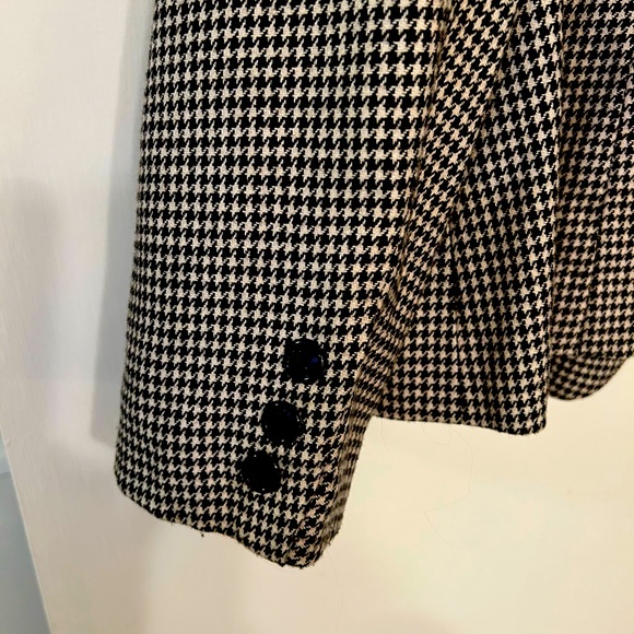 Houndstooth Jacket - Picture 6 of 6